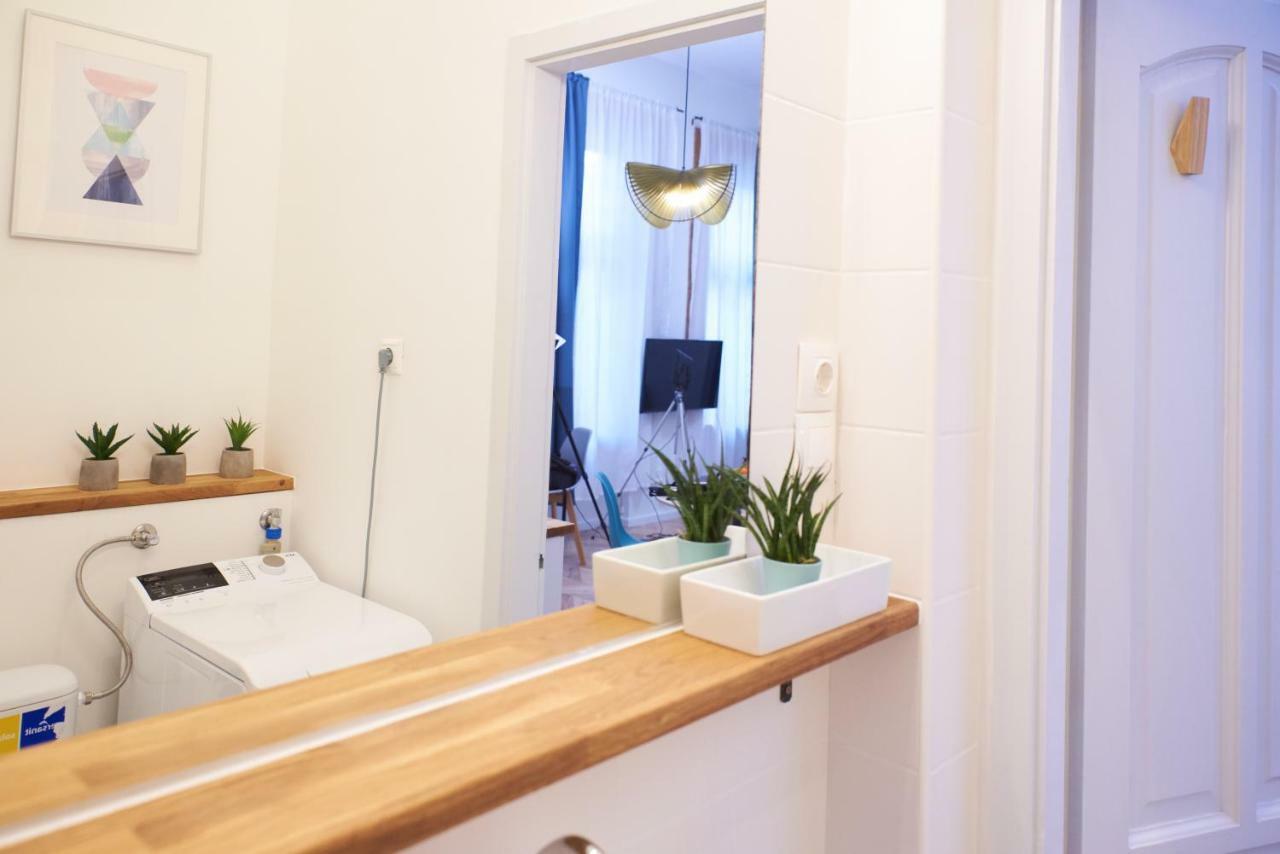 Self Check-In Cozy Stylish Flat By Vaci Street Apartment บูดาเปสต์ ภายนอก รูปภาพ